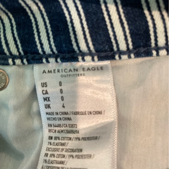 American Eagle Hi-Rise Shortie Blue & White Striped Shorts Size 0 - Picture 5 of 5